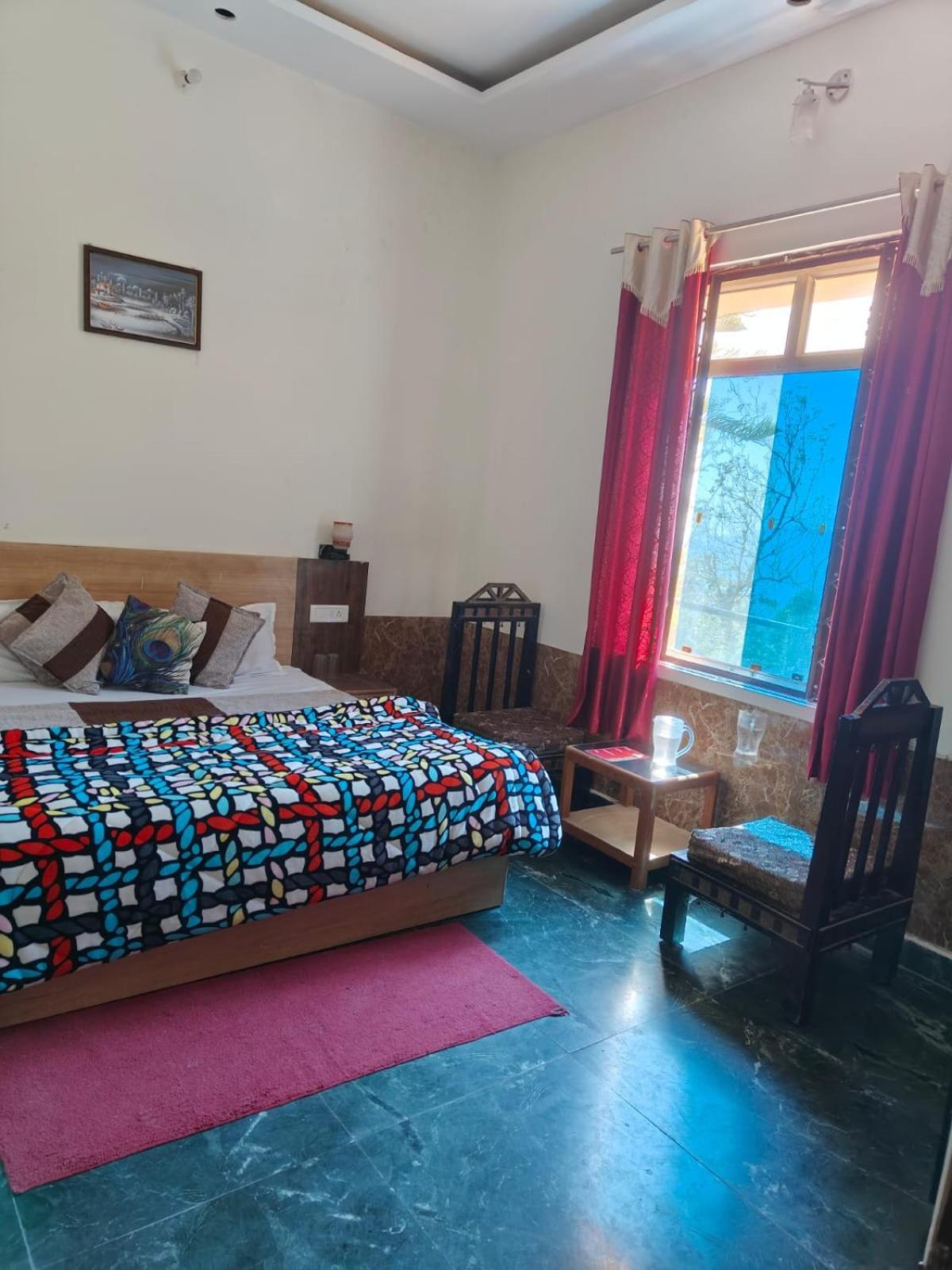 Sunny Pines Resort Лансдаун Екстериор снимка