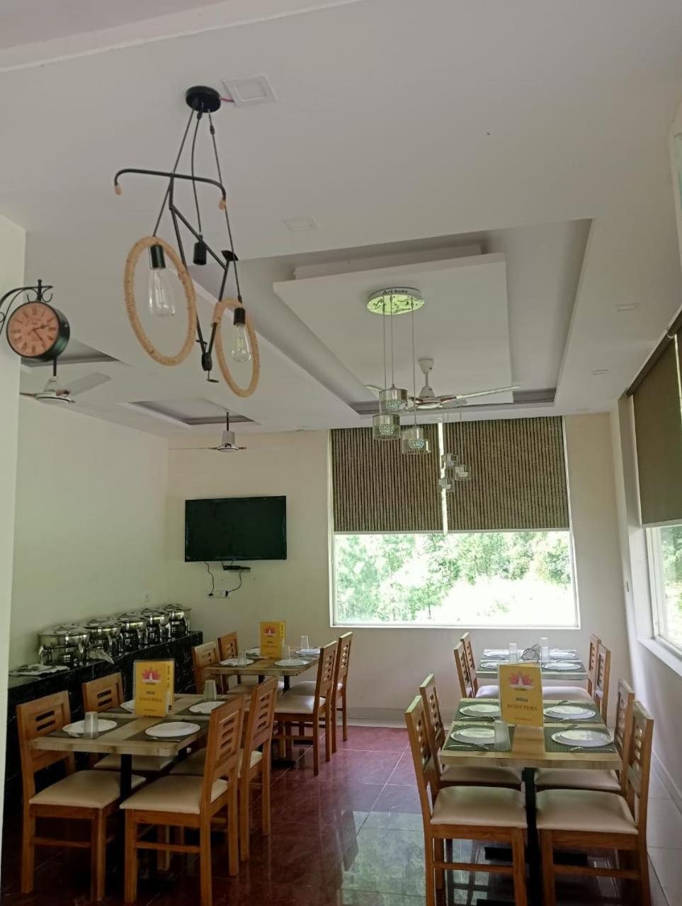 Sunny Pines Resort Лансдаун Екстериор снимка